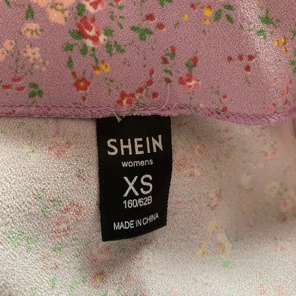 XS Floral Mini Skirt - Picture 7 of 7